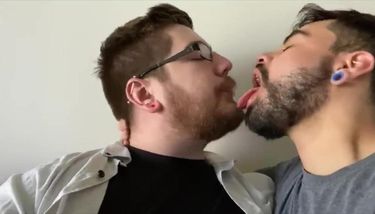 Spit Kiss Porn