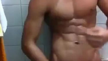 Muscle Guy Cum