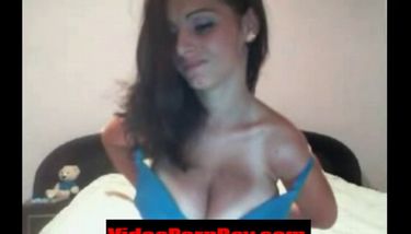 Webcam bouncing boobs Natural: 590,297