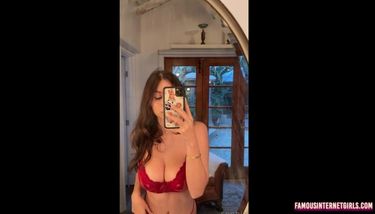 Sophie Mudd Topless Pasties Onlyfans Video Leaked