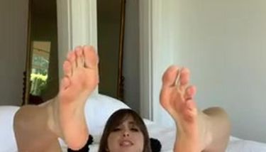 Riley reid feet porn