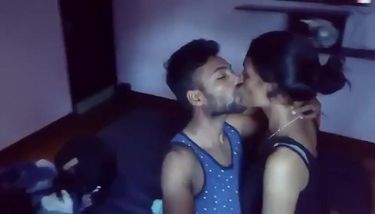 Rajwap Couple Kissing Video - Couple Kiss