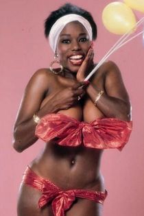 Ebony Ayes