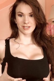 Anna Song