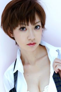 Akina Hara