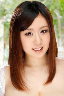 Nana Aoyama