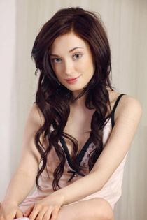 Julie Vee